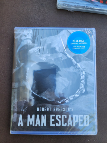 A Man Escaped (1956) disc cover