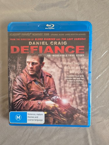 Defiance (2008) disc cover