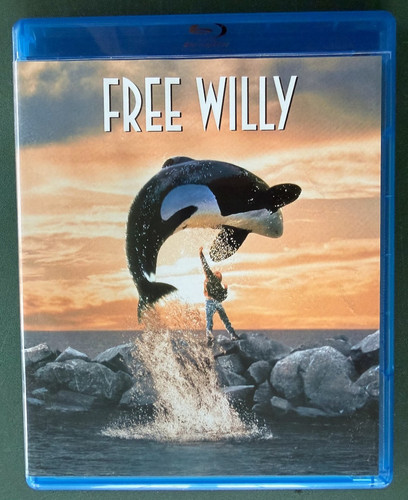 Free Willy (1993) disc cover