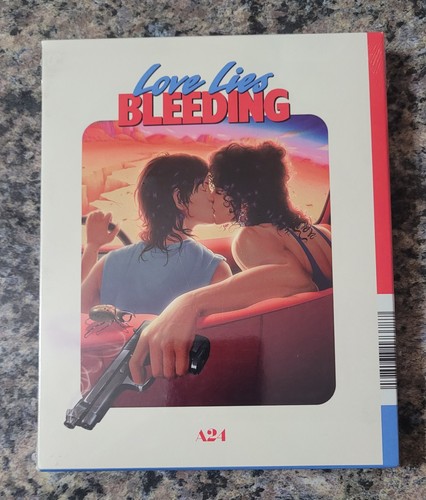 Love Lies Bleeding (2024) disc cover