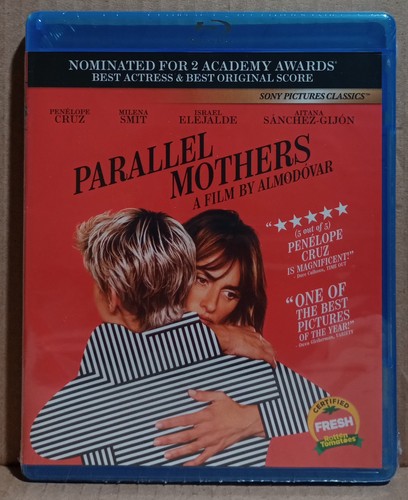 Parallel Mothers (2021) disc cover