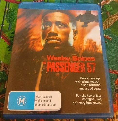 Passenger 57 (1992) disc cover