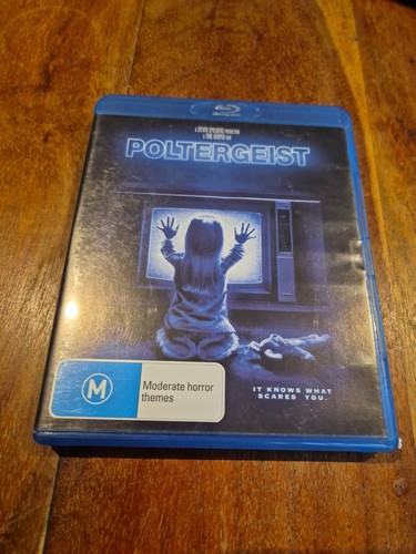 Poltergeist (1982) disc cover