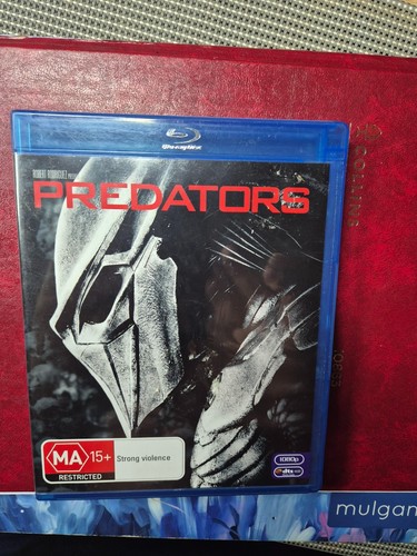 Predators (2010) disc cover