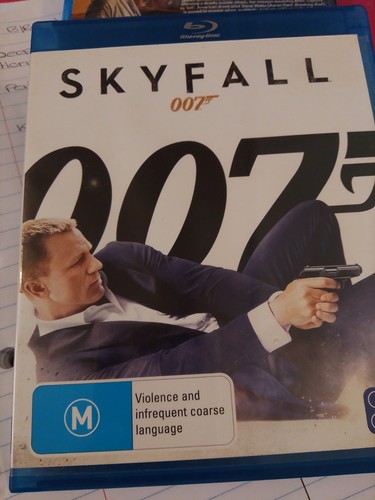Skyfall (2012) disc cover