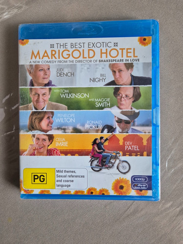 The Best Exotic Marigold Hotel (2011) disc cover