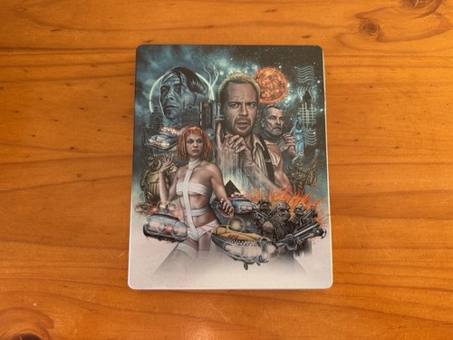 The Fifth Element (1997) disc cover