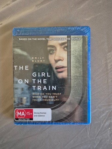 The Girl on the Train (2016) disc cover