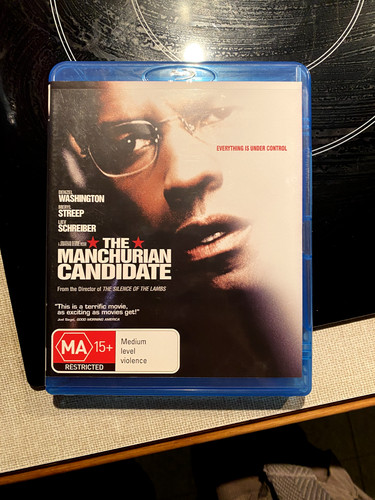 The Manchurian Candidate (2004) disc cover
