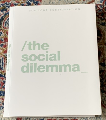 The Social Dilemma (2020) disc cover