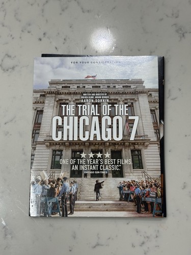 The Trial of the Chicago 7 (2020) disc cover