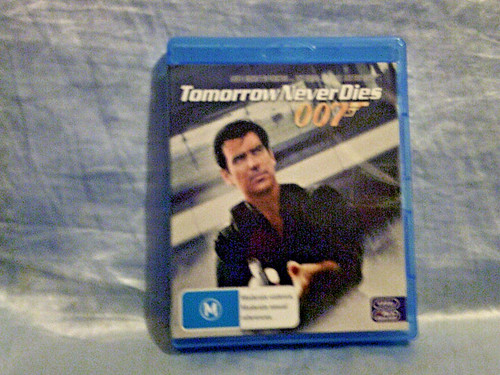Tomorrow Never Dies (1997) disc cover