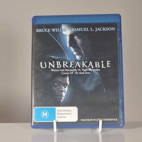 Unbreakable (2000) disc cover